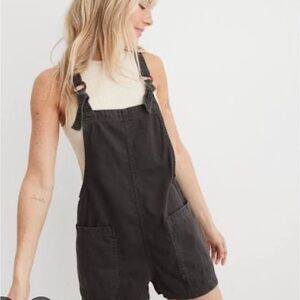 Aerie Beach Shortall